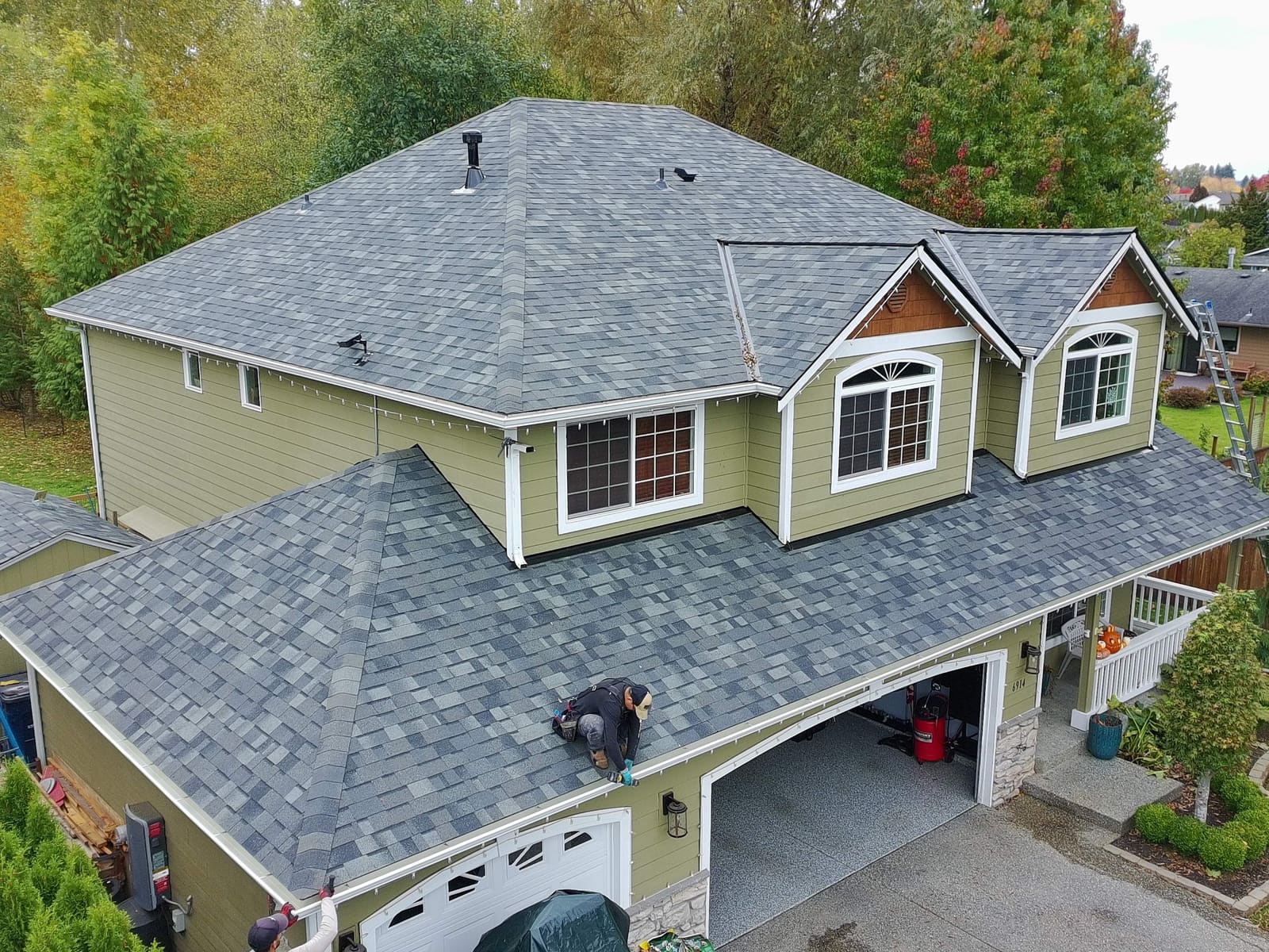 Shingle Roof Replacement, completed roof